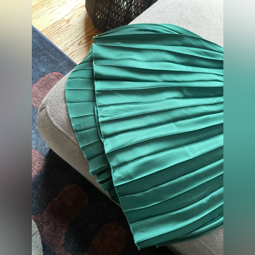 Abercrombie & Fitch Green Pleated Backless Trapeze Mini Dress - Picture 4 of 6
